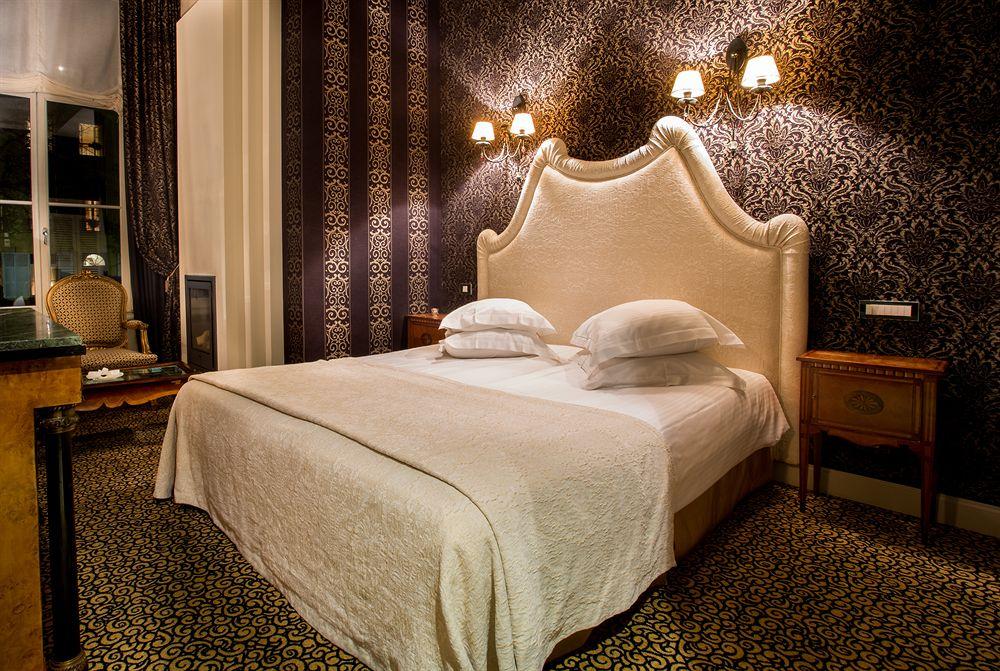 Boutique Hotel Die Swaene Brugge Ngoại thất bức ảnh